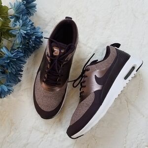 Nike Air Max Thea Knit Sneakers